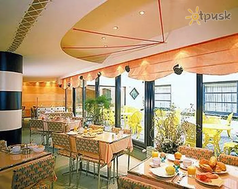 Фото отеля Leonardo 3* Antverpene Beļģija bāri un restorāni