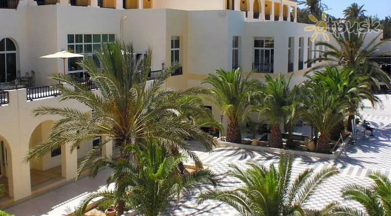 Фото отеля Diana Beach Hotel 3* о. Джерба Тунис экстерьер и бассейны