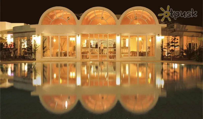 Фото отеля Iris Djerba Hotel & Thalasso 4* par. Džerba Tunisija ārpuse un baseini