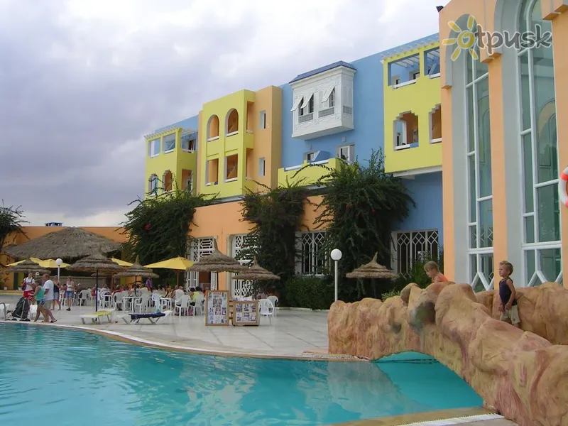 Фото отеля Hawai Beach Club Hotel 3* Hamametas Tunisas išorė ir baseinai