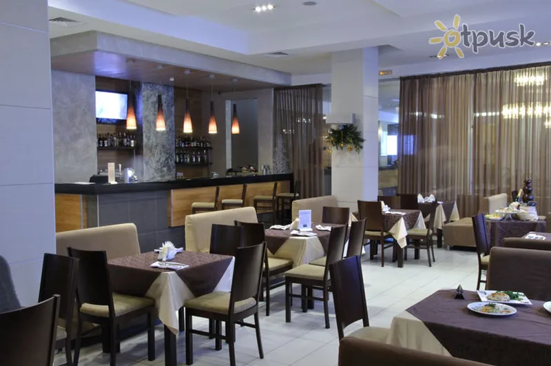 Фото отеля Спутник 3* Sanktpēterburga Krievija bāri un restorāni