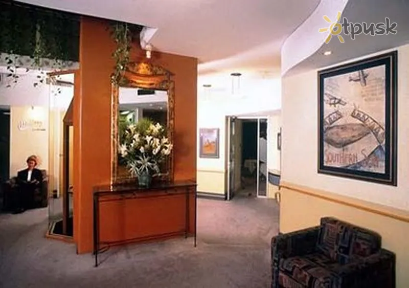 Фото отеля Quality Hotel Airport International Brisbane 3* Брисбен Австралия лобби и интерьер