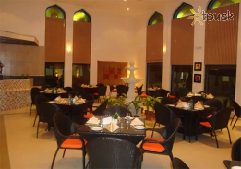 Фото отеля Golden Tulip Nizwa 4* Низва Оман бари та ресторани