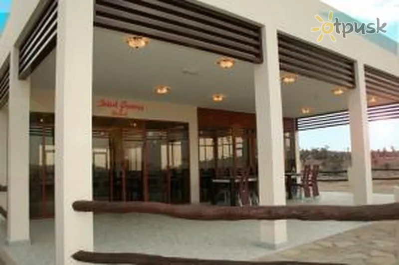 Фото отеля Jabal Shams Resort 2* Низва Оман