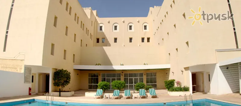 Фото отеля Sur Plaza 3* Sur Omanas išorė ir baseinai