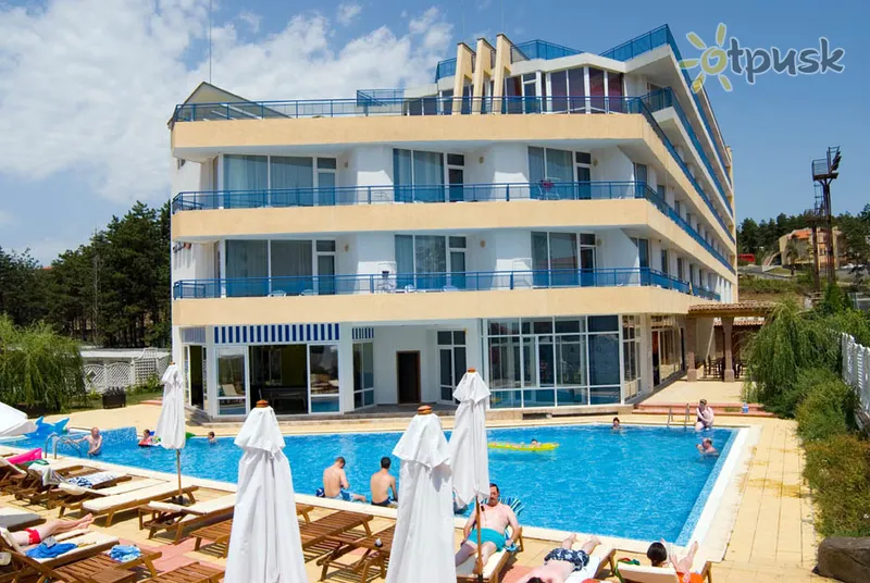 Фото отеля Sunset Hotel 4* Saulainā pludmale Bulgārija ārpuse un baseini