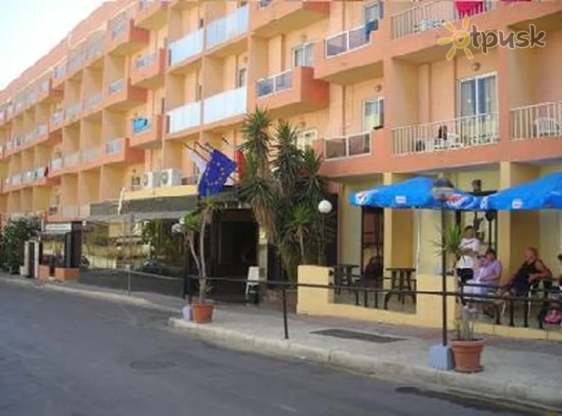 Фото отеля Qawra Inn 3* Буджибба Мальта экстерьер и бассейны