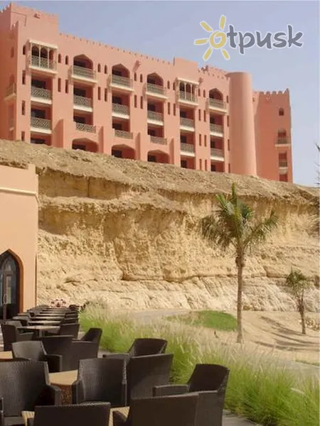 Фото отеля Shangri-La Al Husn 5* Маскат Оман екстер'єр та басейни