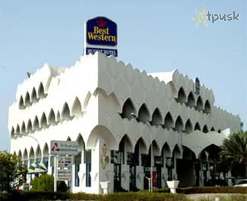 Фото отеля Best Western Muscat 4* Muskatas Omanas išorė ir baseinai