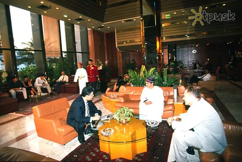 Фото отеля Sheraton Oman Hotel 5* Maskata Omāna bāri un restorāni