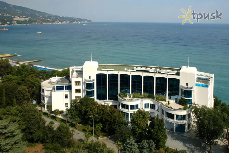 Фото отеля Приморский Парк 4* Jalta Krima ārpuse un baseini