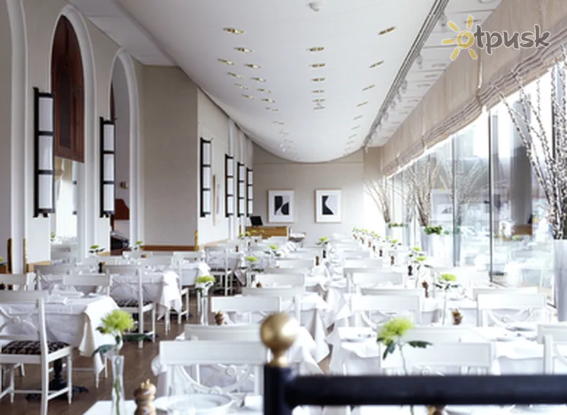 Фото отеля Grand Hotel Stockholm 5* Стокгольм Швеция бары и рестораны