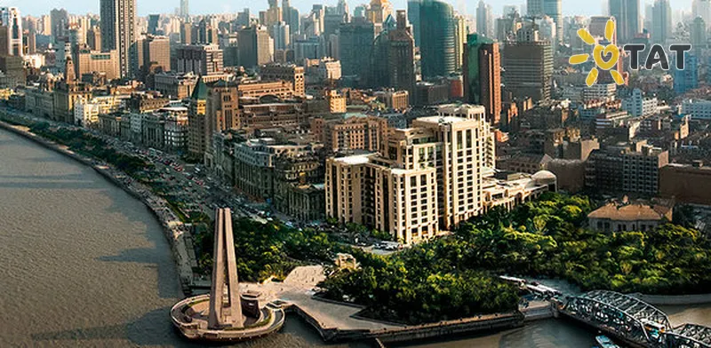 Фото отеля The Peninsula Shanghai Hotel 5* Шанхай Китай экстерьер и бассейны