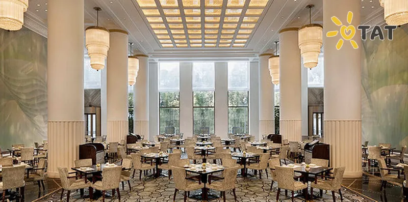 Фото отеля The Peninsula Shanghai Hotel 5* Шанхай Китай бары и рестораны