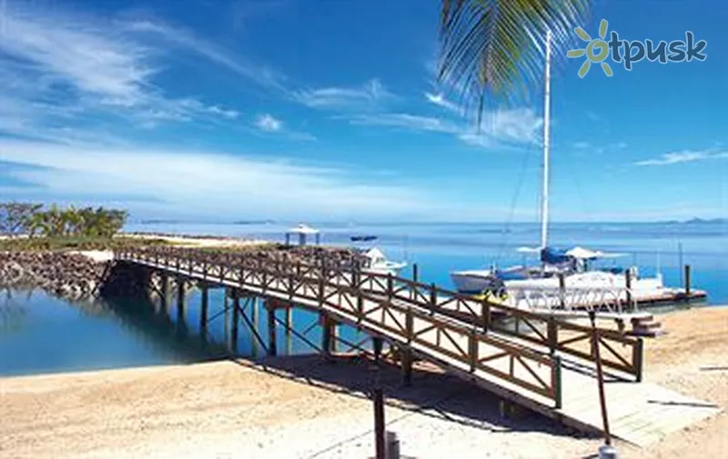 Фото отеля First Landing Beach Resort 4* Вити-Леву Фиджи экстерьер и бассейны