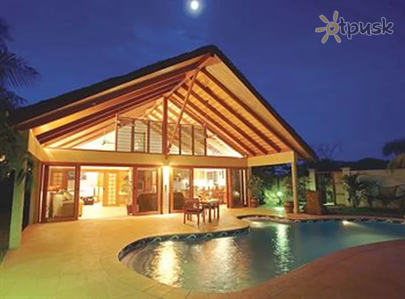 Фото отеля First Landing Beach Resort 4* Вити-Леву Фиджи экстерьер и бассейны