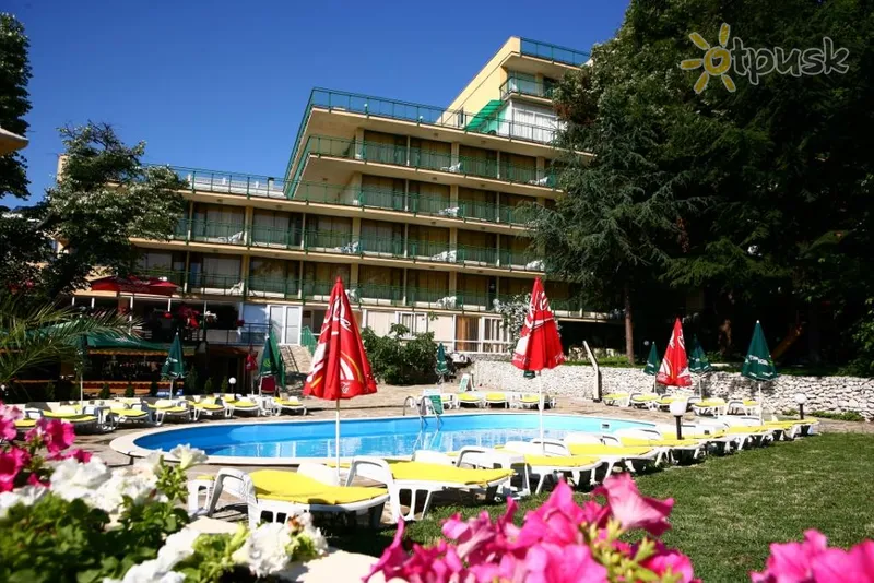 Фото отеля Gradina Hotel 3* Auksinės smiltys Bulgarija išorė ir baseinai
