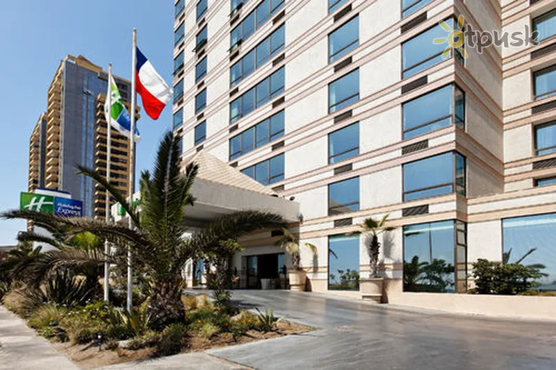 Фото отеля Holiday Inn Express 3* Antofagasta Čīle ārpuse un baseini