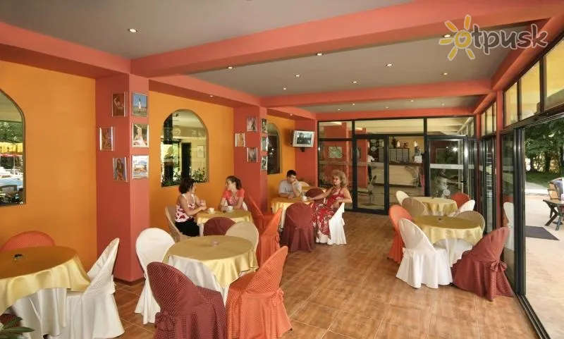 Фото отеля TinTyava Park Hotel 3* Золотые пески Болгария бары и рестораны