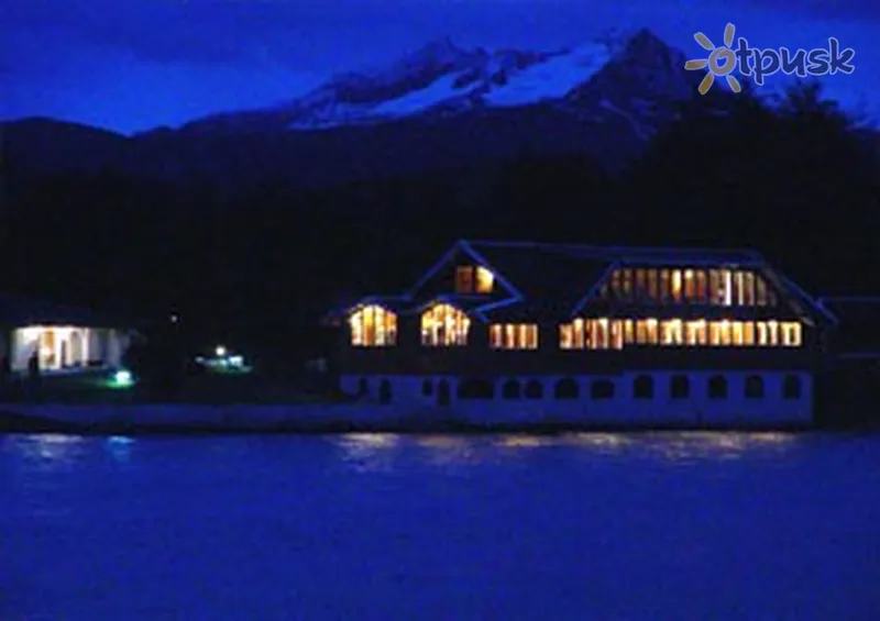 Фото отеля Hosteria Pehoe 3* Торрес дель Пайне Чили экстерьер и бассейны