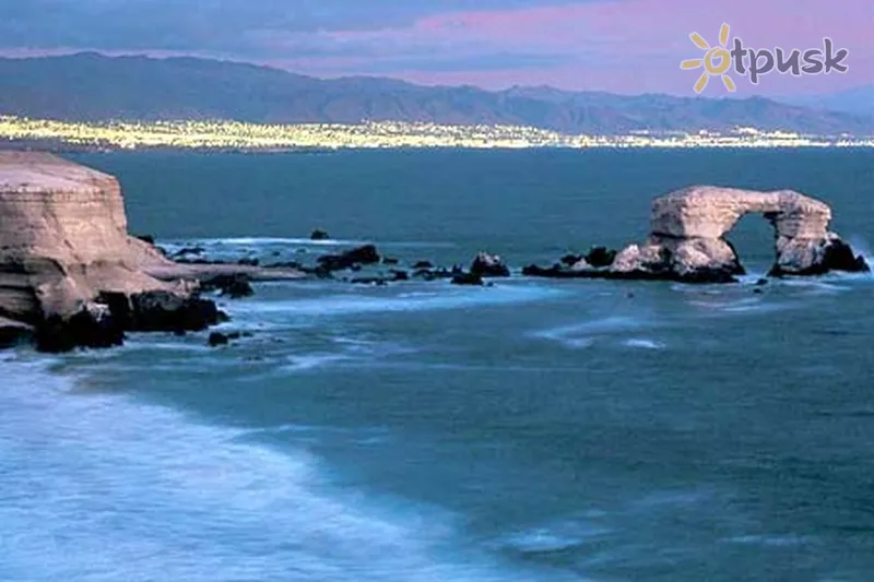 Фото отеля Radisson Hotel Antofagasta 3* Антофагаста Чили экстерьер и бассейны
