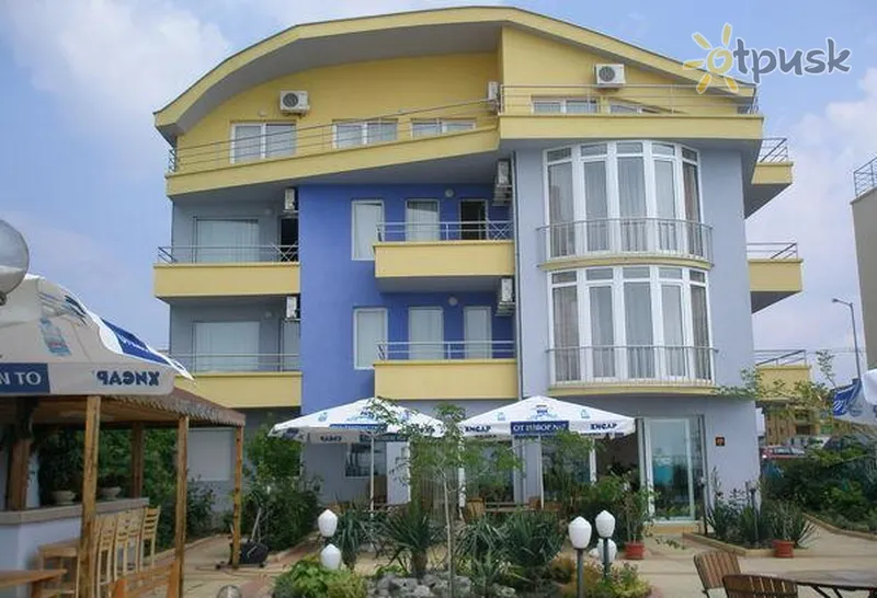 Фото отеля Sofia Beach Hotel 2* Несебр Болгарія екстер'єр та басейни
