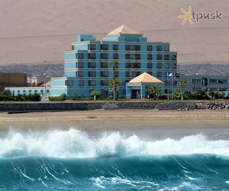 Фото отеля Holiday Inn Express 3* Ікіке Чилі екстер'єр та басейни