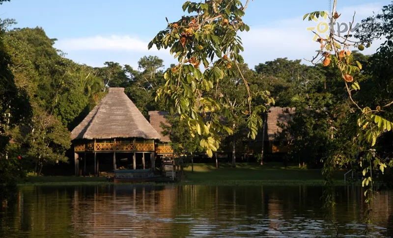Фото отеля Amazon Yarapa River Lodge 3* Ikitosas Peru išorė ir baseinai