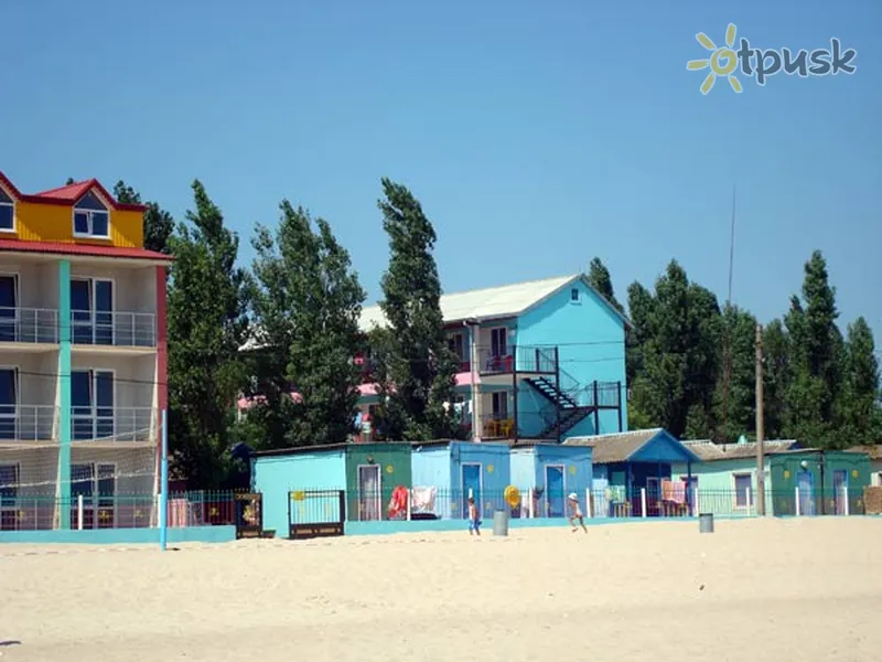 Фото отеля Адмирал 2* Затока Украина пляж