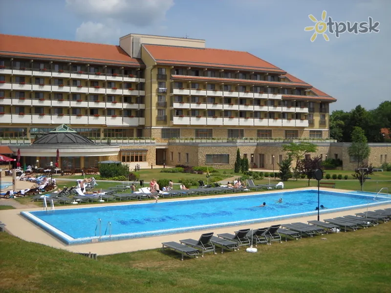 Фото отеля Hunguest Hotel Pelion 4* Тапольца Венгрия экстерьер и бассейны