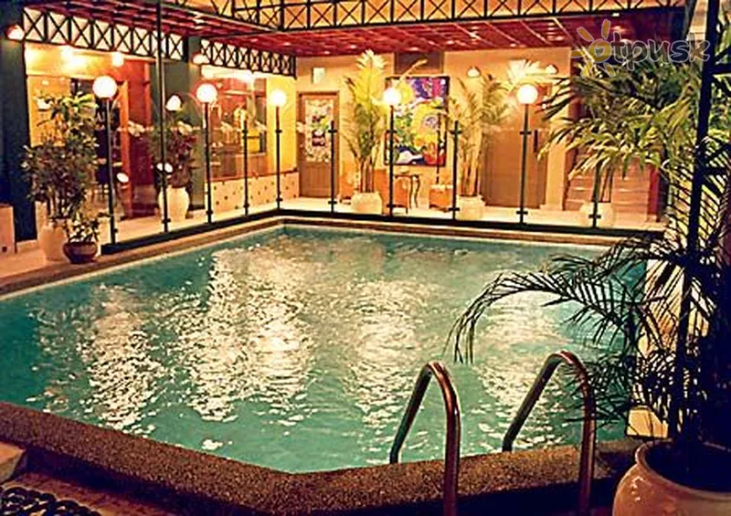 Фото отеля Victoria Regia Hotel & Suites 3* Ikitosas Peru išorė ir baseinai