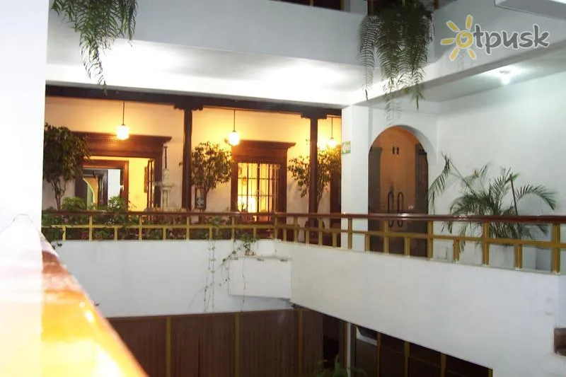 Фото отеля Gran Bolivar 3* Трухільйо Перу лобі та інтер'єр