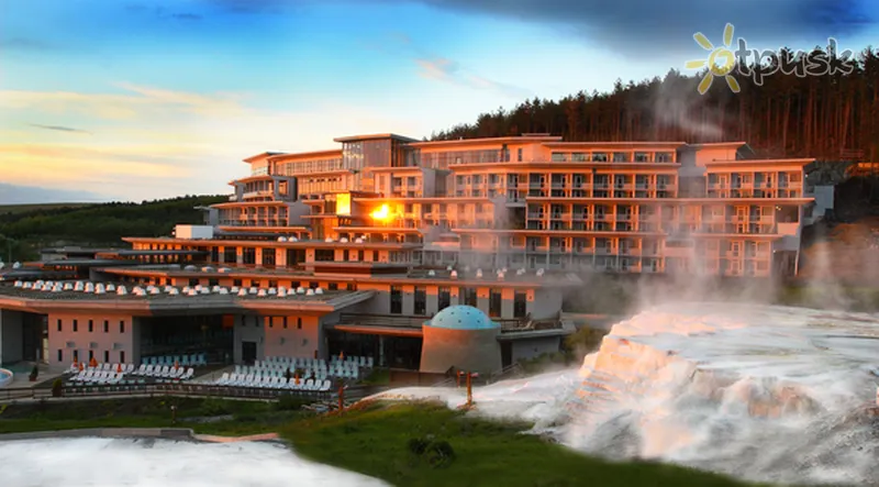 Фото отеля Saliris Resort Spa & Konferencia Hotel 4* Egeršalok Vengrija išorė ir baseinai