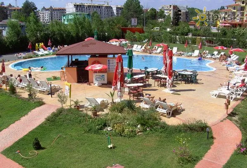 Фото отеля Trakia Garden 3* Saulainā pludmale Bulgārija ārpuse un baseini