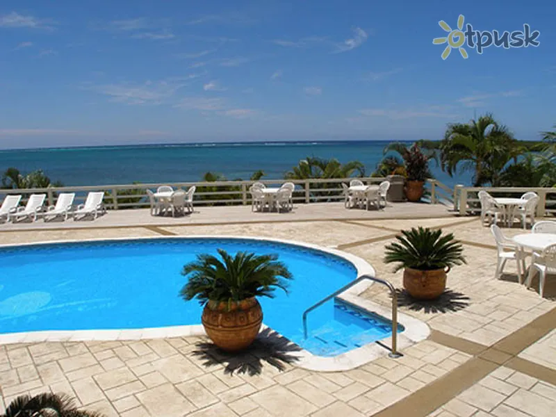 Фото отеля Turquoise Bay Dive & Beach Resort 4* о. Роатан Гондурас екстер'єр та басейни
