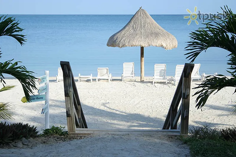 Фото отеля Turquoise Bay Dive & Beach Resort 4* о. Роатан Гондурас пляж