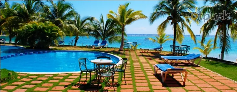 Фото отеля Fantasy Island Beach Resort 4* о. Роатан Гондурас екстер'єр та басейни