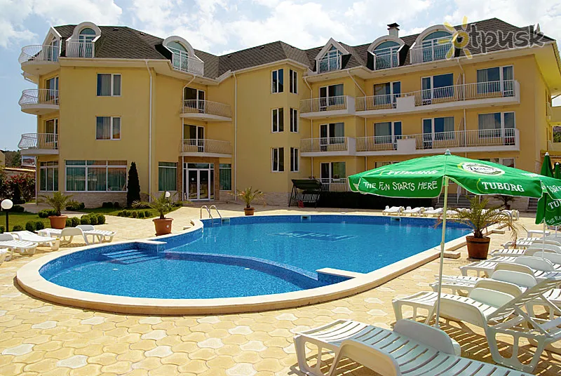 Фото отеля Alexandra Palace 3* Кранєво Болгарія екстер'єр та басейни