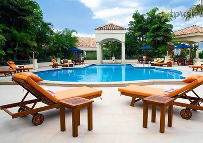 Фото отеля Clarion Hotel Real Tegucigalpa 3* Tegusigalpa Hondurasa ārpuse un baseini