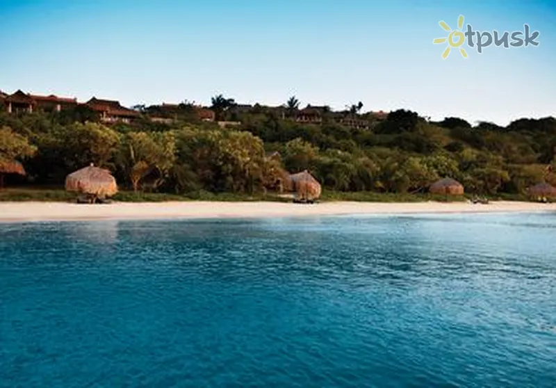 Фото отеля Indigo Bay Island Resort and Spa 5* Bazaruto Mozambika ārpuse un baseini