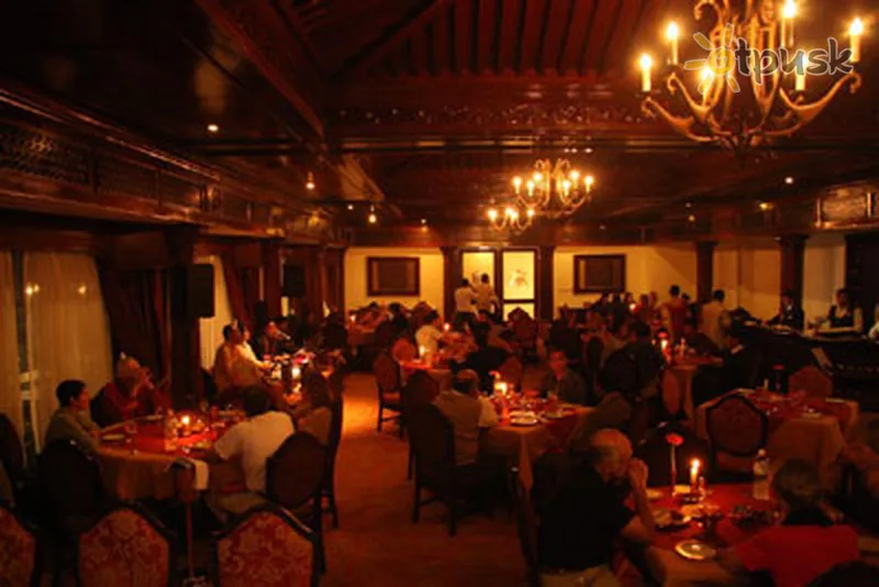 Фото отеля Hotel de l'Annapurna 5* Катманду Непал бари та ресторани