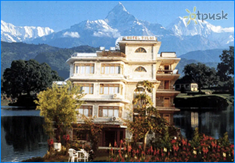 Фото отеля Tulsi Pokhara 3* Покхара Непал экстерьер и бассейны