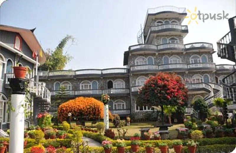 Фото отеля The Kantipur 2* Pokhara Nepalas išorė ir baseinai
