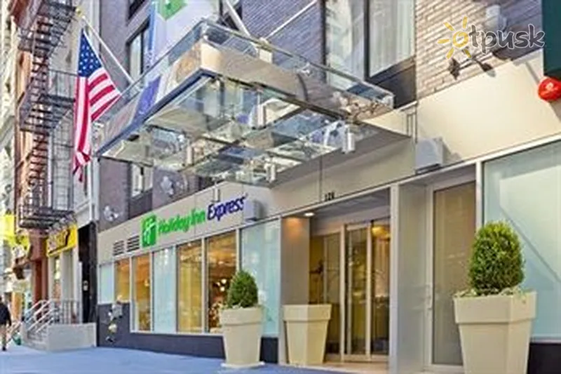 Фото отеля Holiday Inn Express New York City Wall Street 3* Niujorkas JAV išorė ir baseinai