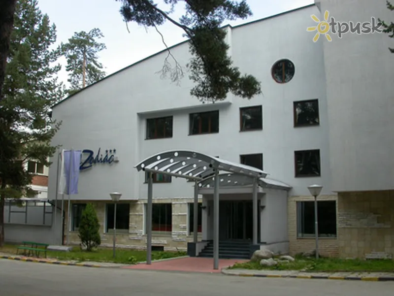 Фото отеля Зодіак 3* Боровець Болгарія екстер'єр та басейни