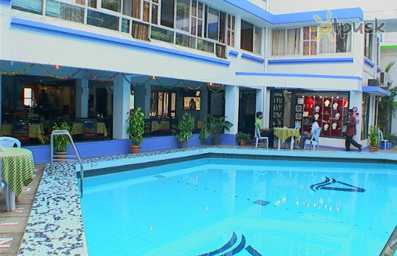 Фото отеля Alor Holiday Resort 2* Šiaurės Goa Indija išorė ir baseinai
