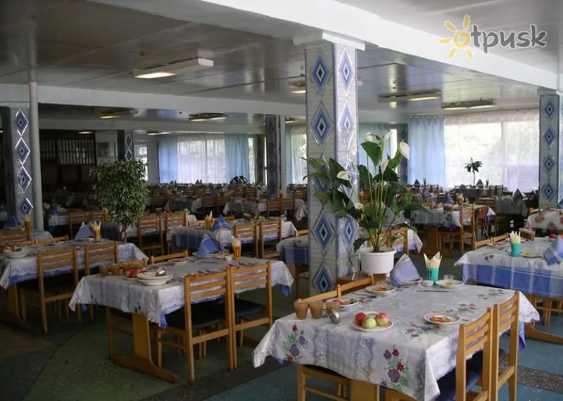 Фото отеля Озерный 3* Сумы Украина бары и рестораны