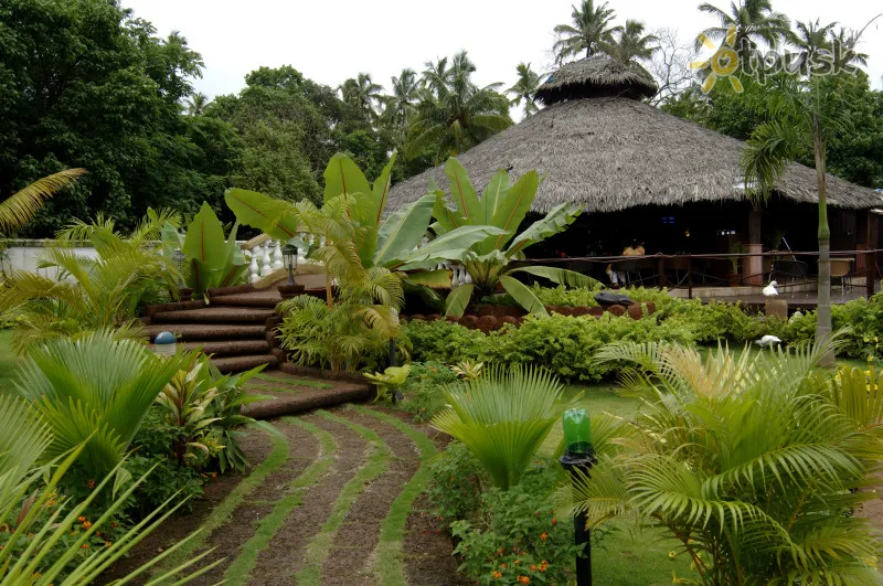 Фото отеля Country Club De Goa 3* Šiaurės Goa Indija išorė ir baseinai