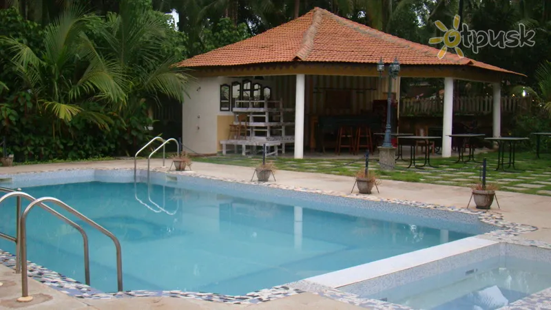 Фото отеля Infantaria Comfort 2* Šiaurės Goa Indija išorė ir baseinai