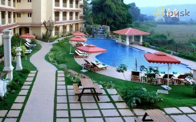 Фото отеля Fortune Acron Regina 4* Північний Гоа Індія екстер'єр та басейни